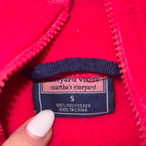 Vineyard Vines quarter zip - Picture 8 of 8
